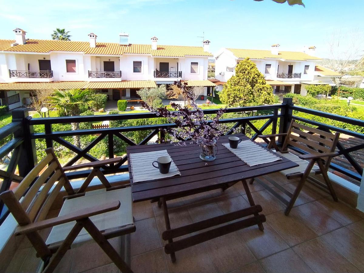 The Seaside Villas Nikiti  Exterior photo