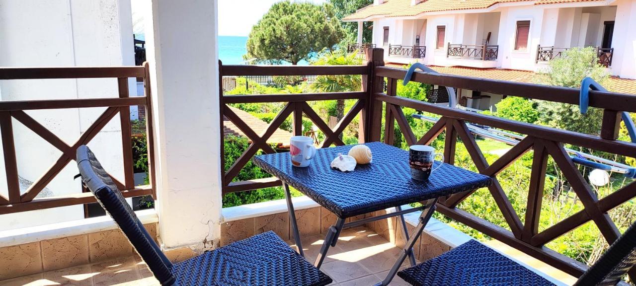 The Seaside Villas Nikiti  Exterior photo