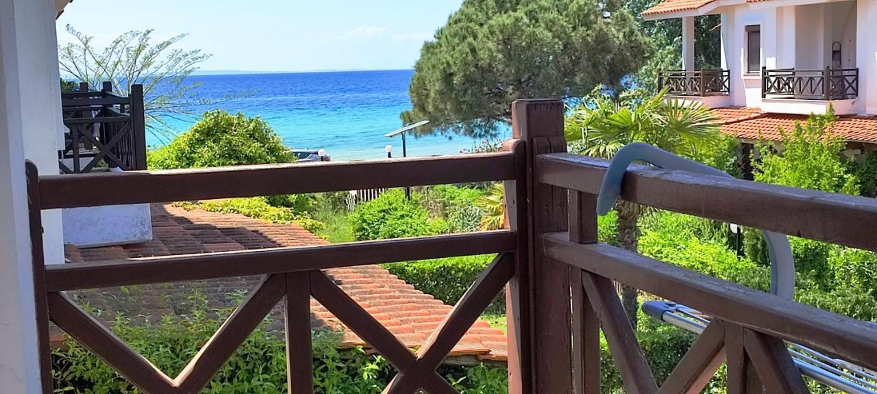 The Seaside Villas Nikiti  Exterior photo